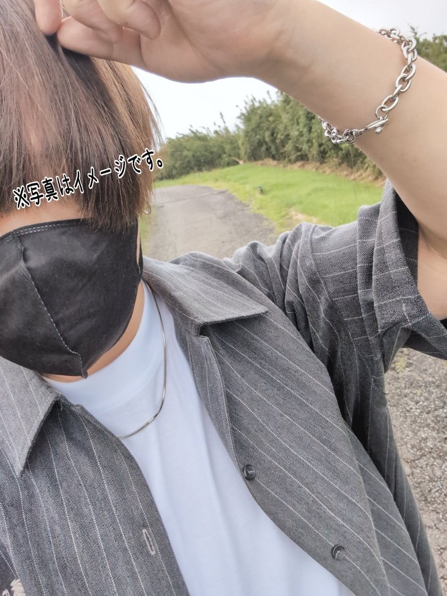 cola_christmas's tweet photo. ケーブルカーとかロープウェイに乗ると旅行来たって感じる。
風強かったし涼しかった https://t.co/3iXo1dZzi8