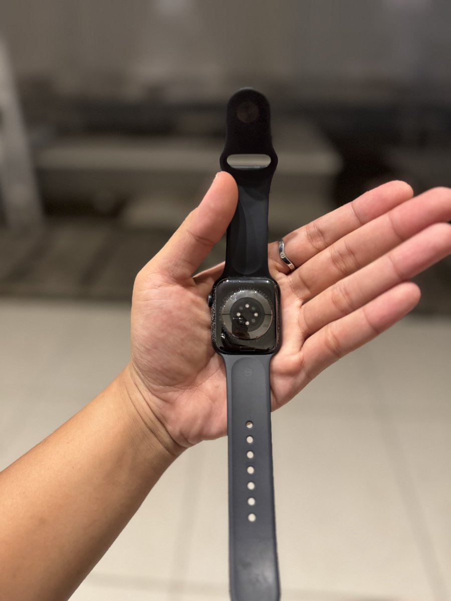 Arkamzaky's tweet photo. Wts Apple Watch seri 7 45mm
bh 86%
garansi resmi ID/A
fullset box and cable
fungsi normal lecet pemakaian ajah ya oll

2,2jt 
📍Solo
COD/oren ready ya
#wts #iwatch #apple https://t.co/fAYVQi4gpM