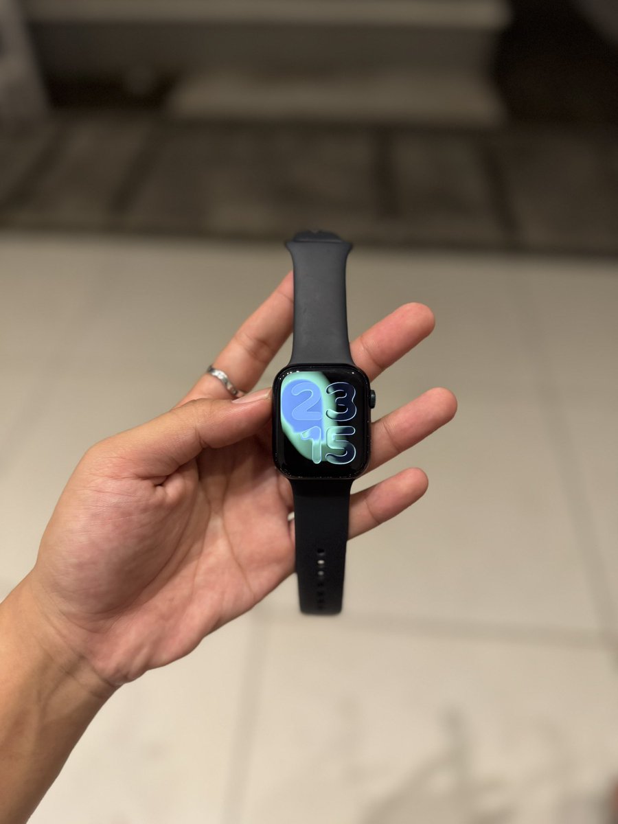 Arkamzaky's tweet photo. Wts Apple Watch seri 7 45mm
bh 86%
garansi resmi ID/A
fullset box and cable
fungsi normal lecet pemakaian ajah ya oll

2,2jt 
📍Solo
COD/oren ready ya
#wts #iwatch #apple https://t.co/fAYVQi4gpM