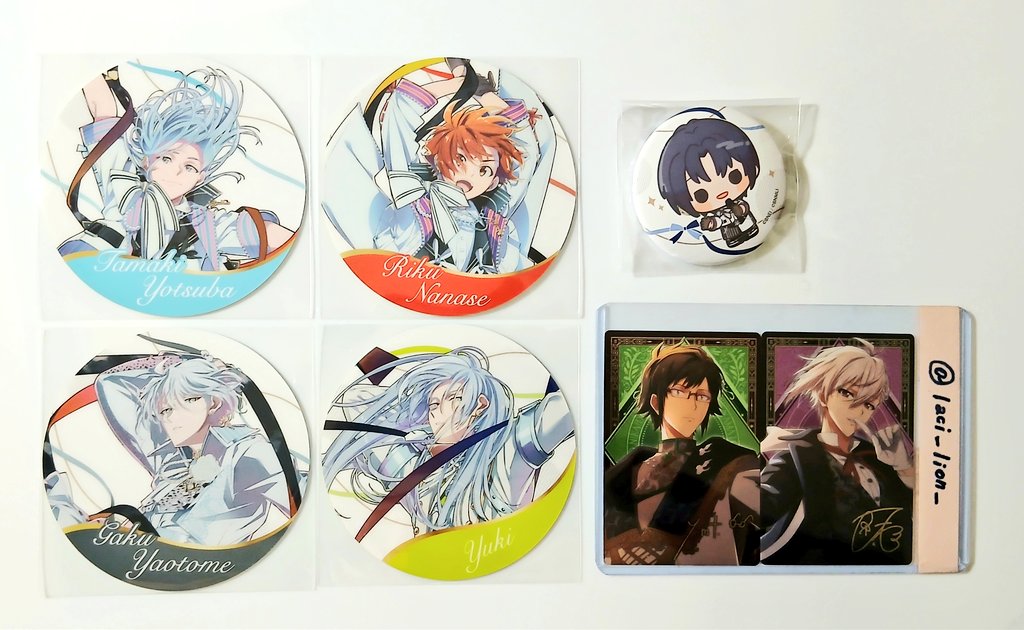 laci_lion_'s tweet photo. 【交換】アイドリッシュセブン×JOYSOUND アイナナ ジョイサウンド 特典 コースター  缶バッジ

【譲】①コースター：環、陸、楽、千
②缶バッジ：一織

【求】①大和、天 ②大和

7/13 なんば付近手渡し、郵送
宜しくお願い致します。 https://t.co/dhPpDnTBRG