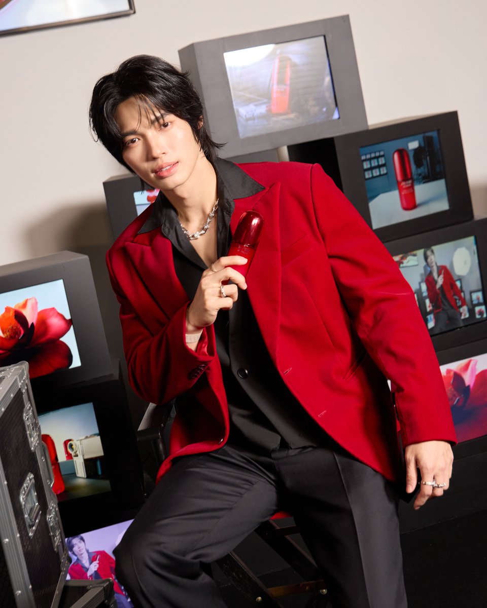 EverydaynewsTH's tweet photo. เสิร์ฟภาพของ "วิน เมธวิน" Friend of SHISEIDO ประเทศไทย ขณะเช็คอิน ULTIMUNE X VERDY POP UP พร้อมร่วมงาน "ULTIMUNE STUDIO: LISA's Backstage" ณ centralwOrld 

WIN ULTIMUNE STUDIO CTW
#winmetawin
#WINwithULTIMUNE
#ULTIMUNESTUDIOatCENTRALWORLD
#ShiseidoThailand https://t.co/5BFW58wyIj