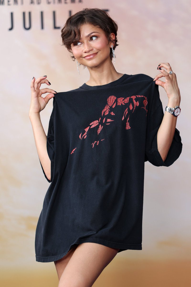 mmk__053's tweet photo. ゼンデイヤ先生愛してるよ🖤
#スパイダーマン #spiderman #zendaya https://t.co/LYKZjWctuh