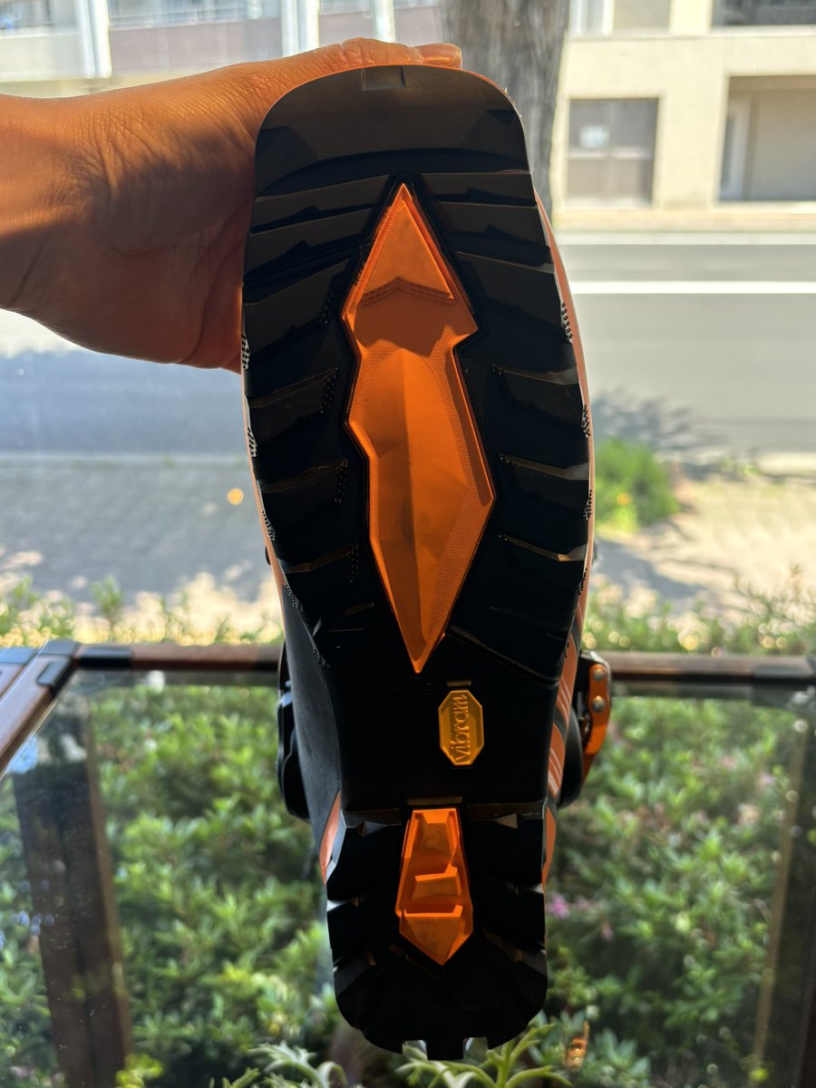 おすすめ旧モデル紹介🎿 SCARPA MAESTRALE バックカントリースキー向け