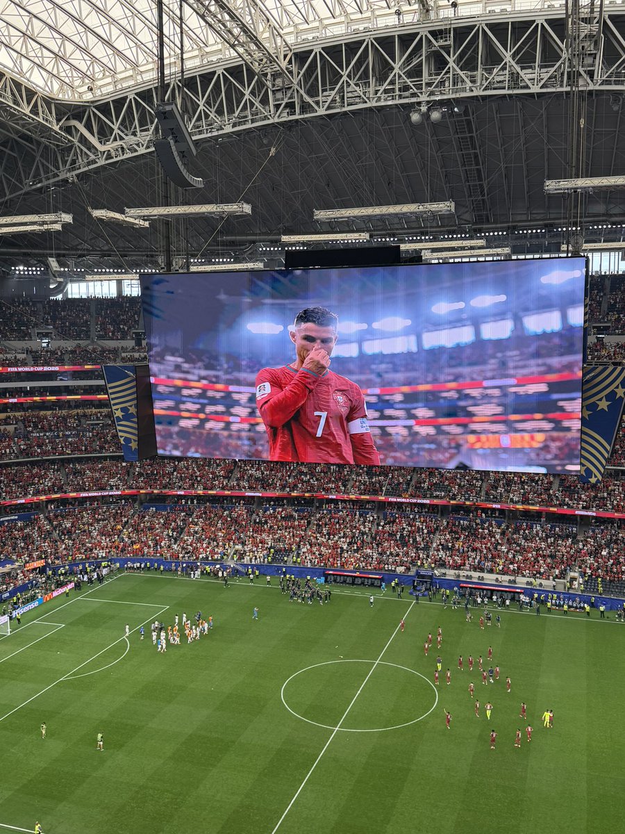 Manuelito007's tweet photo. 🇪🇸 España vs Portugal 🇵🇹
@FIFAWorldCup https://t.co/gTziYWt7zp