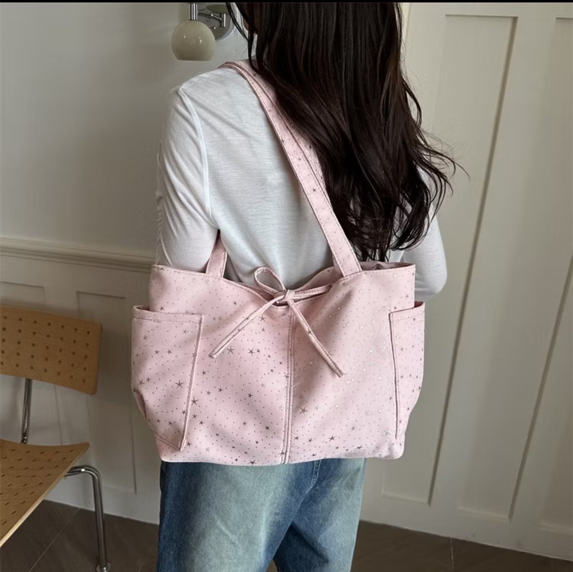 julyyyata's tweet photo. Tas tote model korea berbahan PU Premium. 
Cocok untuk aktivitas sehari-hari, kerja, kuliah, maupun jalan-jalan.
Ukuran tas: Lebar: 33cm, tinggi: 28cm

https://t.co/SAGGH1NghJ https://t.co/ZZ89dUZmf4