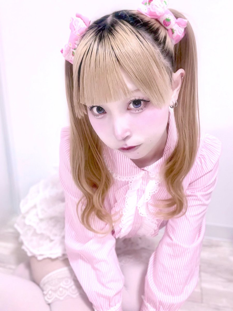 ロゼ (@maid_roze) / Posts / X