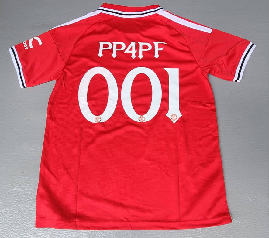 FairmeeSzn's tweet photo. Manchester United 2026-2027 home jersey delivered with customizing 

Get yours today for just 22,000 https://t.co/smFUI6SqPK