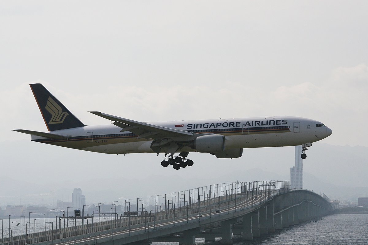 シンガポール航空 ボーイング777-200ER 9V-SRL 関西国際空港 2009年7月1日