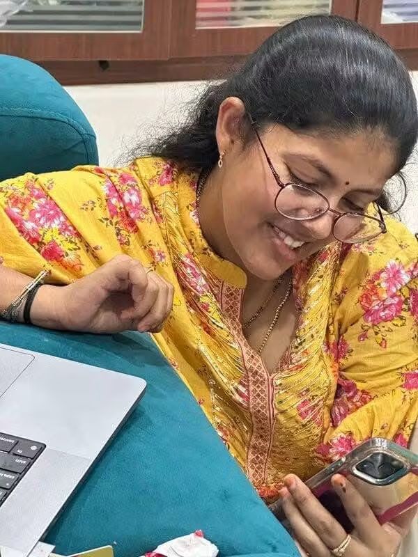 மஹா லக்ஷ்மி 💘💘💘 மஹா ராணி🩵🩵🩵 tweet media