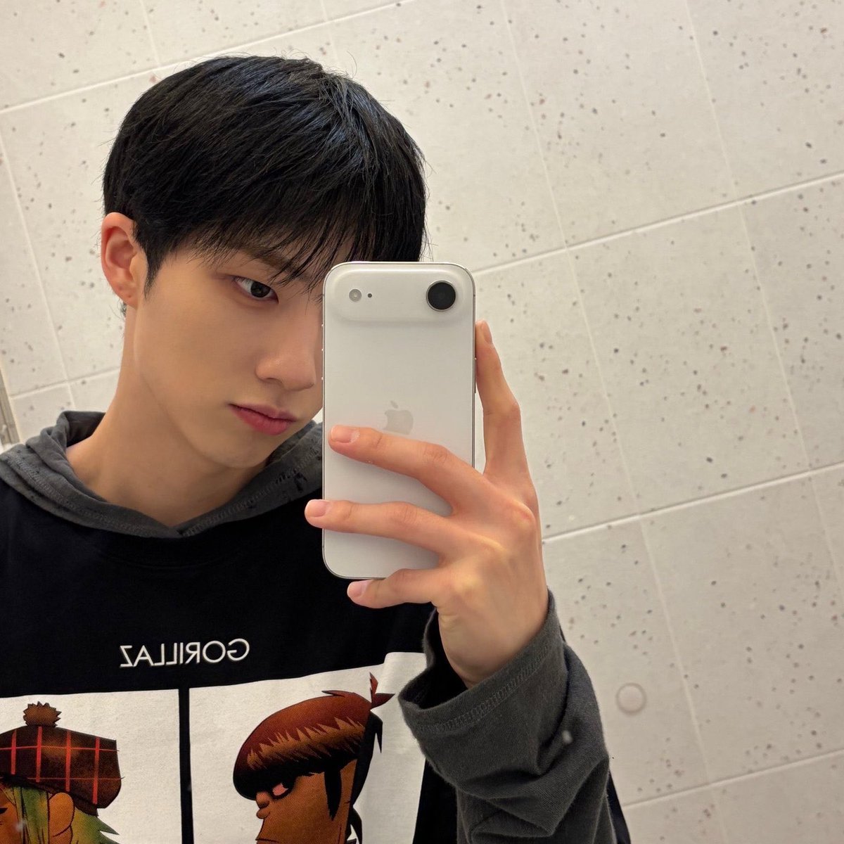 itsjiungduh's tweet photo. absolutely no one:
jiung: 😗 https://t.co/Jmeekvihjd