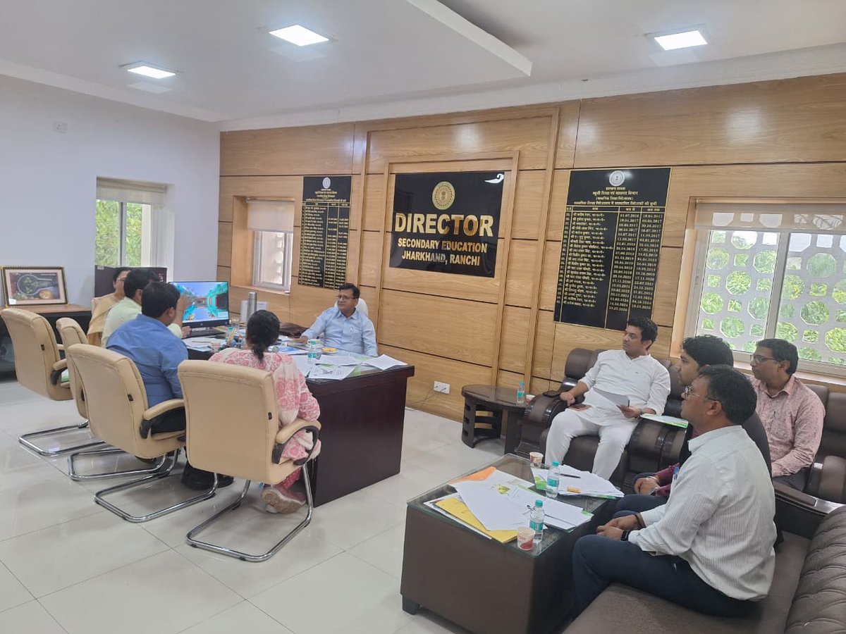 NSSRDPATNA's tweet photo. On 06-07-2026, NSS Advisory Committee Meeting held under chairmanship of Mr. Rajesh Prasad (IAS), Director of Sec. Edu., Jharkhand where PC of +2 Council, Regional Director of NSS RD Patna &amp; others were present
@YASMinistry
@mansukhmandviya
@khadseraksha
@mybharatgov
@_NSSIndia https://t.co/NoPcPaik7J