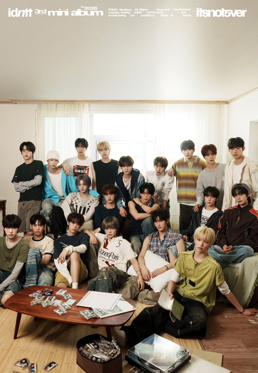 idntt_cosmo's tweet photo. idntt <itsnotover>
Concept Photo Lit Heart ver. - Day

2026.07.13 6PM KST

Pre-save
🔗 https://t.co/Cy4pu8H5I0

#idntt #아이덴티티
#unevermet #yesweare #itsnotover https://t.co/fLKrvqPEIJ