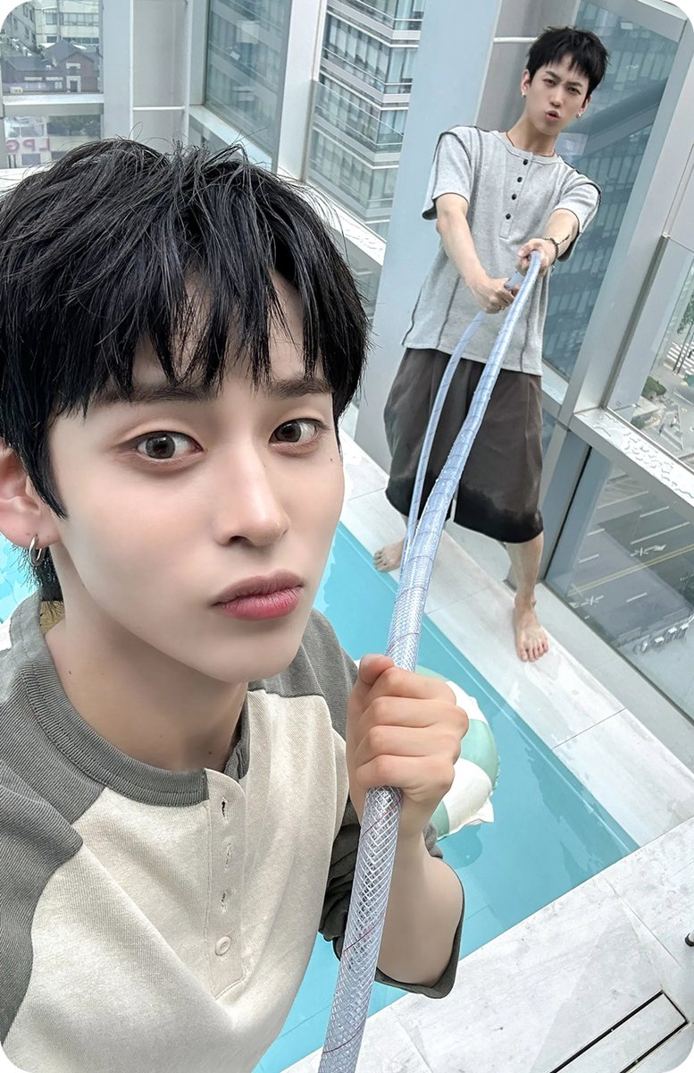 towanyang's tweet photo. 🌊🌊

#토와 #towa #透和 #とわ https://t.co/jqM7UwcDhr