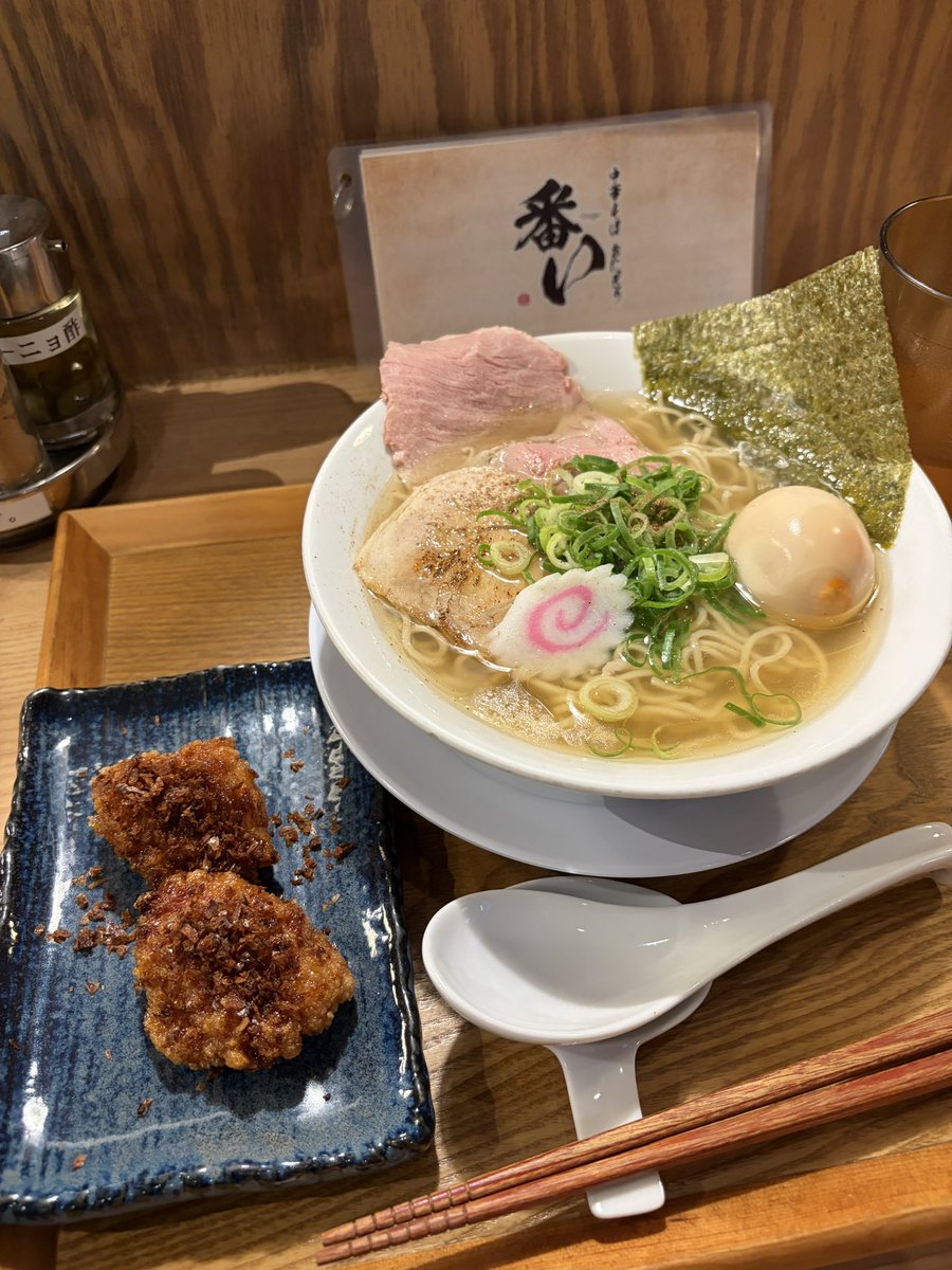 mitakaf's tweet photo. 愛知県岡崎市に出張。
地元に無いラーメン屋に行くのは楽しい。
あっさり貝ダシ、美味し！ https://t.co/NS5KEClp5L