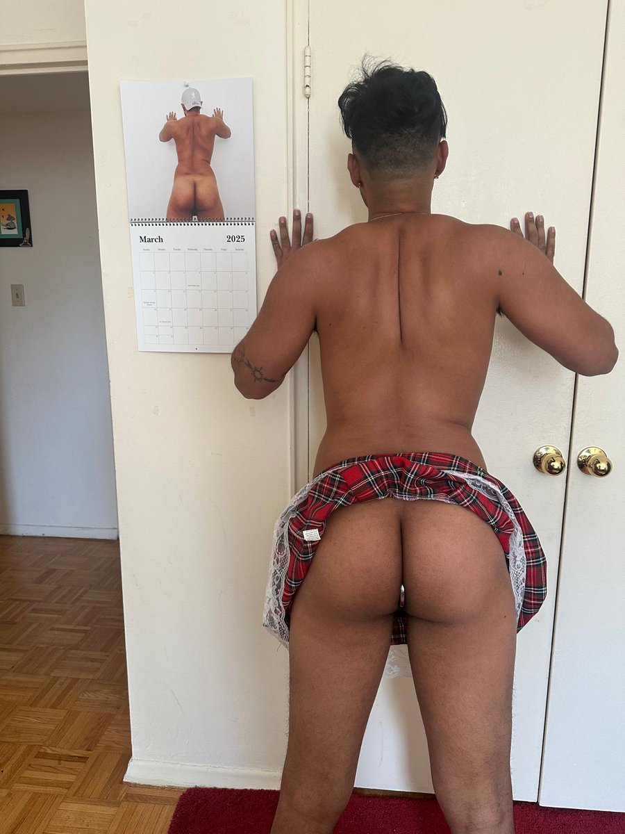 YngdaddyT's tweet photo. I'm obsessed. 

#sub #muscleass #owned #pluggedandlocked 

@foreverboyTO https://t.co/CCgAbhWSqT