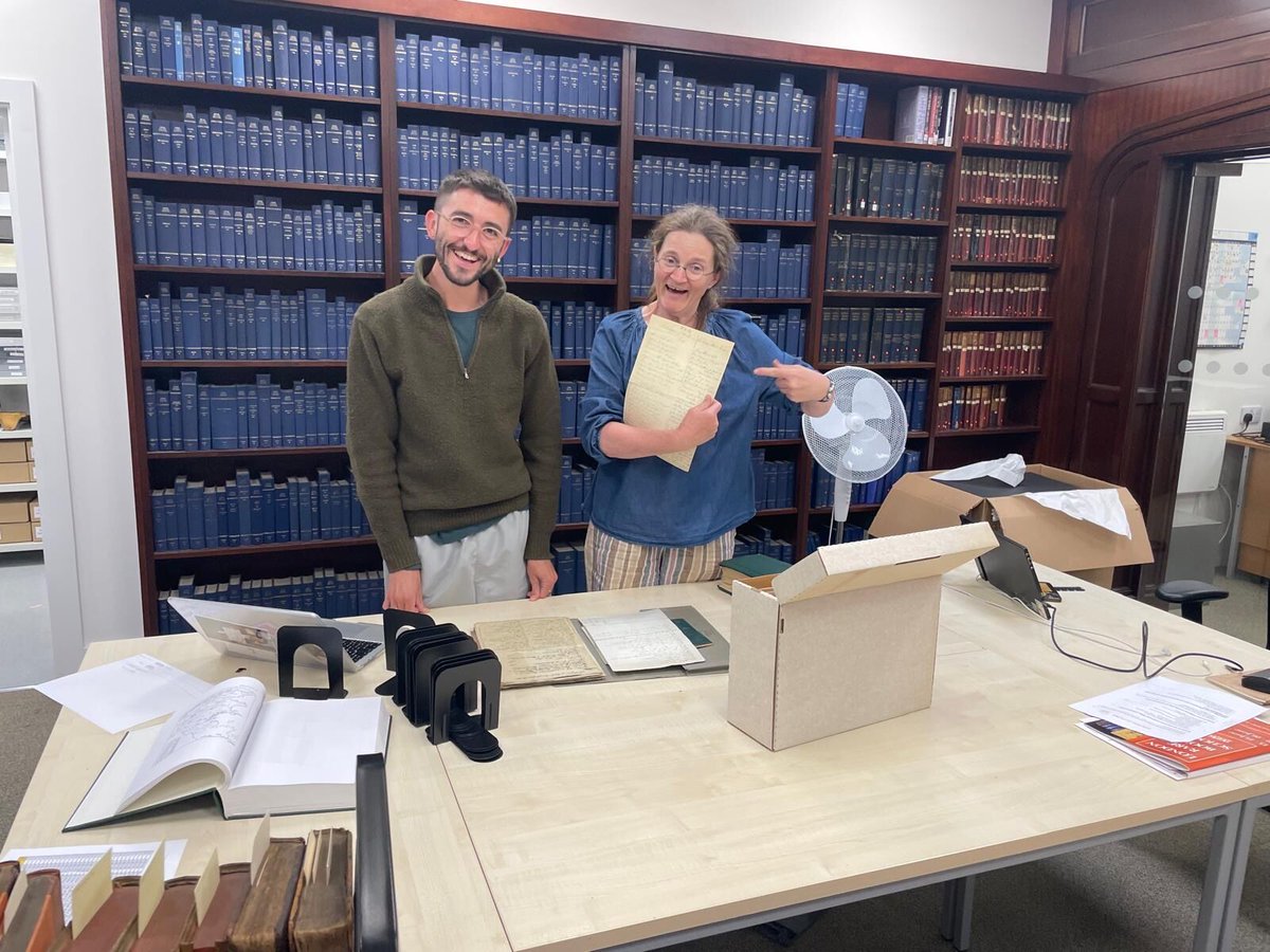 JesuitArchives's tweet photo. Archive joy!!
The over-excitement of an Archivist and a Rare Book Historian on finding C19 archive lists and book catalogues.
#ArchivalJoy #Archives #Catalogues #RareBooks #JesuitBook https://t.co/cqeRr9zj55