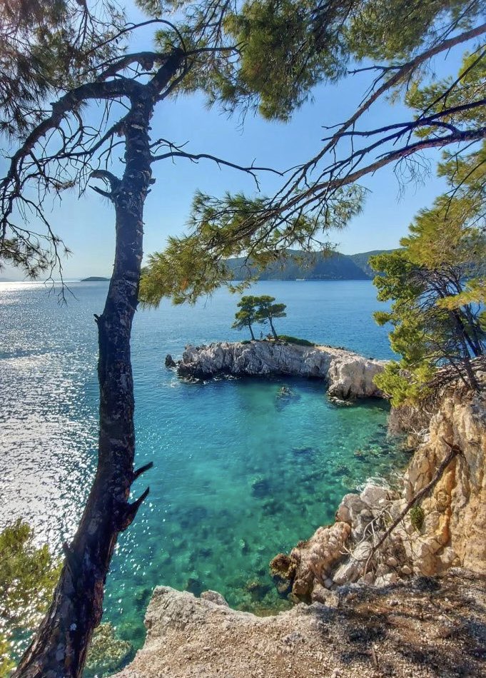 Atanasova0909's tweet photo. Skopelos – the green paradise of the Northern Sporades, Greece https://t.co/XgIpGuvaO7