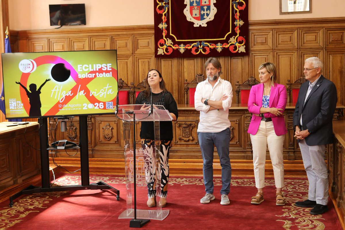 PalenciaAyto's tweet photo. 🌑 #Palencia se convertirá en #referenciacientífica del #eclipse en España.Acogerá a físicos solares de referencia internacional integrantes del proyecto #NATE, liderado por @IAC_Astrofisica.El equipo de #cientificos participará en actividades divulgativas
https://t.co/ONZlENINFr https://t.co/EVpckmz4U3