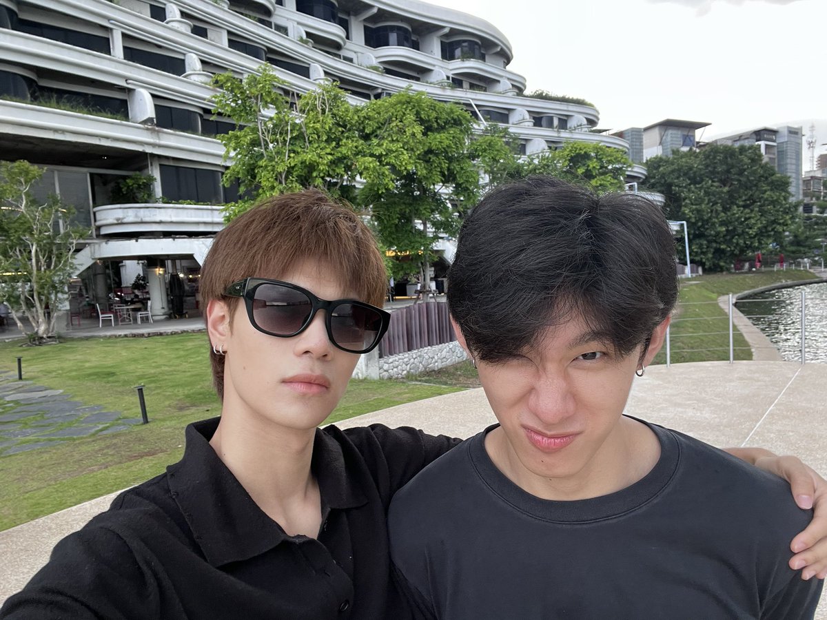 domephm's tweet photo. ก็เหมือนที่พี่เสกบอกไว้ รัก…ที่สุดในโลก@llafolk_  #LosttoLightep3 #LosttoLight #domephm https://t.co/N3Z4xM4g5L