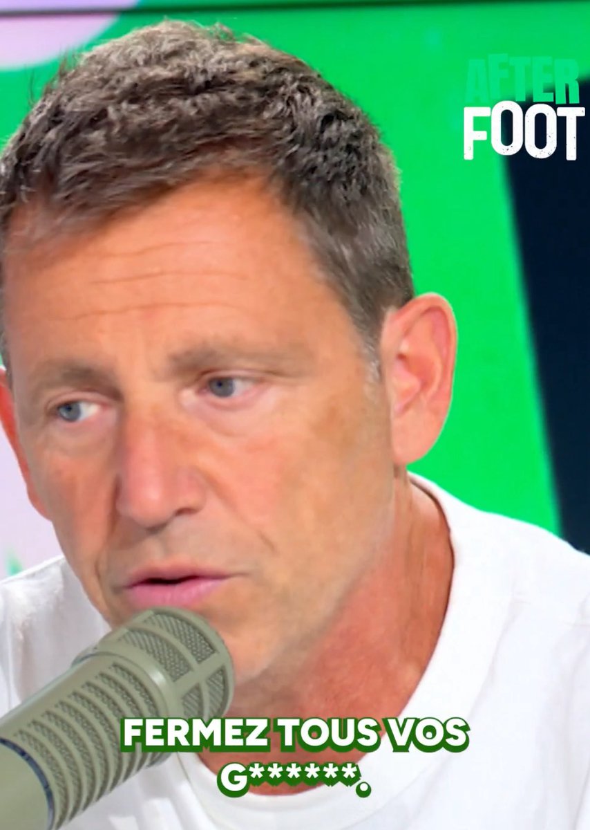 ActuFoot_'s tweet photo. 🚨 Daniel Riolo sur l’affaire Balogun 🇺🇸 : « SI INFANTINO EST RÉÉLU À LA TÊTE DE LA FIFA, DÉSOLÉ MAIS FERMEZ TOUS VOS G*EULES. 😱

Si j’apprends qu’en Afrique ou en Asie, ils ont voté à L’UNANIMITÉ pour Infantino, C’EST COMME S’ILS VOTAIENT POUR CETTE MAGOUILLE-LÀ. 😳

Tout ceux qui se plaignent de Trump ou d’Infantino, À UN MOMENT IL FAUT ARRÊTER L’HYPOCRISIE. 🥶

On arrête de se plaindre parce qu’AUCUNE FÉDÉRATION N’A BOUGÉ, PERSONNE N’A RIEN DIT. DONC NE L’OUVREZ PAS. 🤐 »

🎙️ @AfterRMC