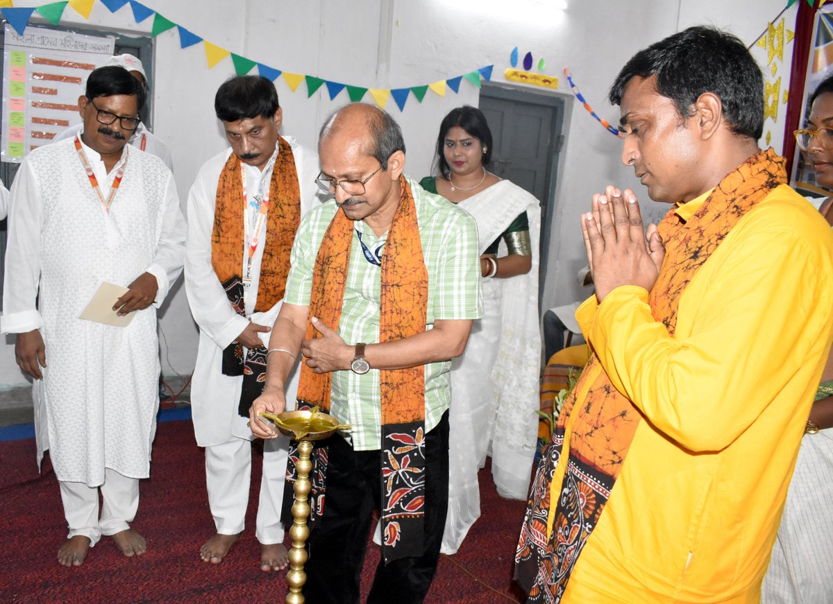 VisvaBharatiPRO's tweet photo. World Rural Development Day 2026 
On 6 July 2026, the REC Seminar Hall, Sriniketan, hosted a meaningful celebration of World Rural Development Day, bringing together distinguished dignitaries, academicians, development practitioners, and alumni to reflect on the progress and future of rural development.
The programme featured insightful addresses by Dr. Probir Kumar Ghosh, Hon'ble Vice-Chancellor, Visva-Bharati; Shri Anup Kumar Saha, MLA, Dubrajpur Constituency, Birbhum; Ms. Anamika Majumdar, Special Secretary, Department of Panchayat & Rural Development, Government of West Bengal; Dr. Puspajit Sarkar, Director, Terai Tea Farmer Producer Company Limited, Siliguri; along with esteemed alumni of Rural Development, Visva-Bharati.
The event was further enriched by the presence of Professor Amit Kumar Hazra, Director, SEI&RR, Visva-Bharati, and Dr. Subhrangsu Santra, Associate Professor, LL&E (REC), Visva-Bharati.
The celebration featured inspiring speeches, cultural performances, music, and Ashram Sangeet, highlighting the spirit of community development and the enduring vision of rural transformation.
#WorldRuralDevelopmentDay #RuralDevelopment #VisvaBharati #Sriniketan #CommunityDevelopment #SustainableDevelopment #RuralTransformation #EducationForDevelopment