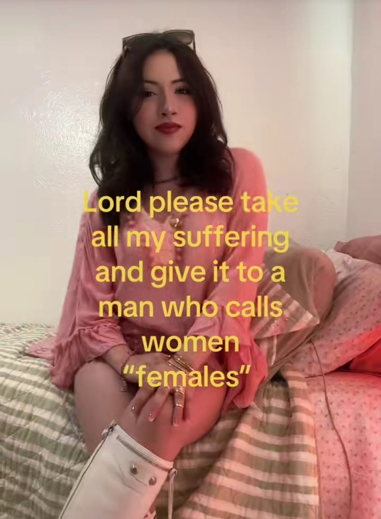 Kaylavosss's tweet photo. Wait what lol https://t.co/Oqrmke1hyN