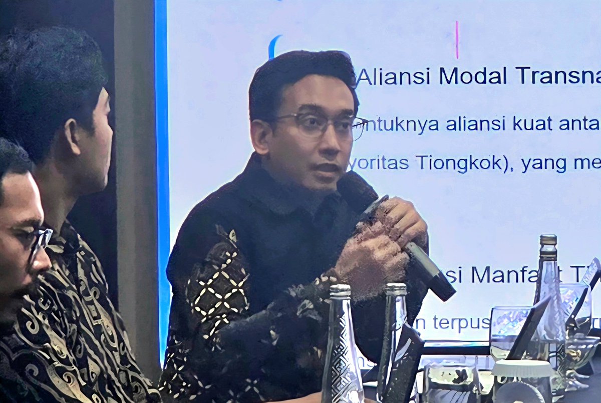 irmanf's tweet photo. Narasumber Kementerian ESDM
Strategi Pengendalian Produksi Nikel di Indonesia, dalam mengatur keseimbangan Supply dan Demand (Hulu sampai Hilir) dengan Simulasi Sistem Dinamik.
#Narasumber #ESDM #Nikel #SupplyDemand #SistemDinamik #SystemDynamics https://t.co/F2PPrEjtYC