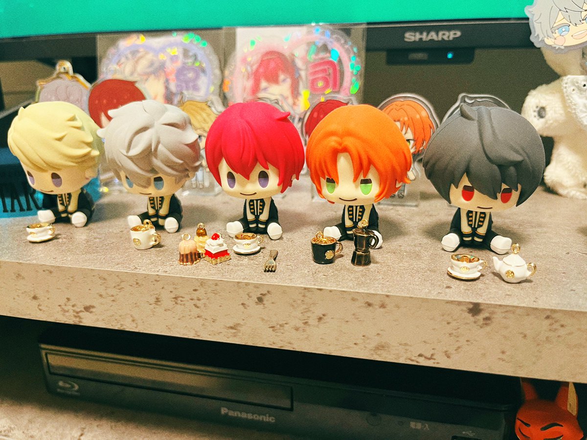 chalcedony0411's tweet photo. アクスターーー！！！🩵❤️
我慢して買わなかったけどやっぱり欲しくて😭友達と交換して揃ったー！ﾔｯﾀｰ🙌
のと可愛いチャームをお供えしてみた😌 https://t.co/LHEds2yhgB
