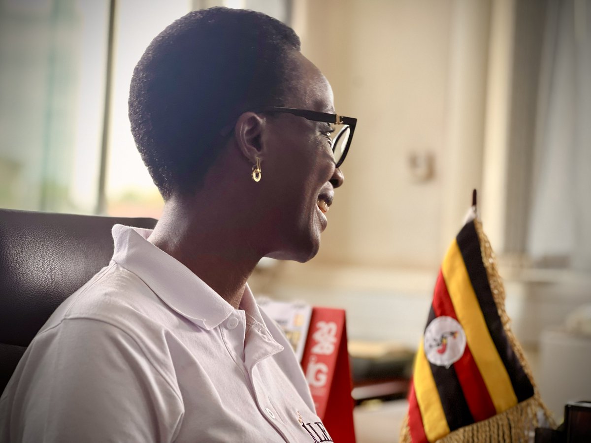 iLeaduganda's tweet photo. To add value to others, one must first value others ~ John C. Maxwell

Inspired by this, today @iLeaduganda was hosted by the Directorate of Research, Education &amp; Advocacy, @IGGUganda. We discussed partnership modalities for fostering a values driven nation beginning in schools. https://t.co/MxZ13LTZsQ
