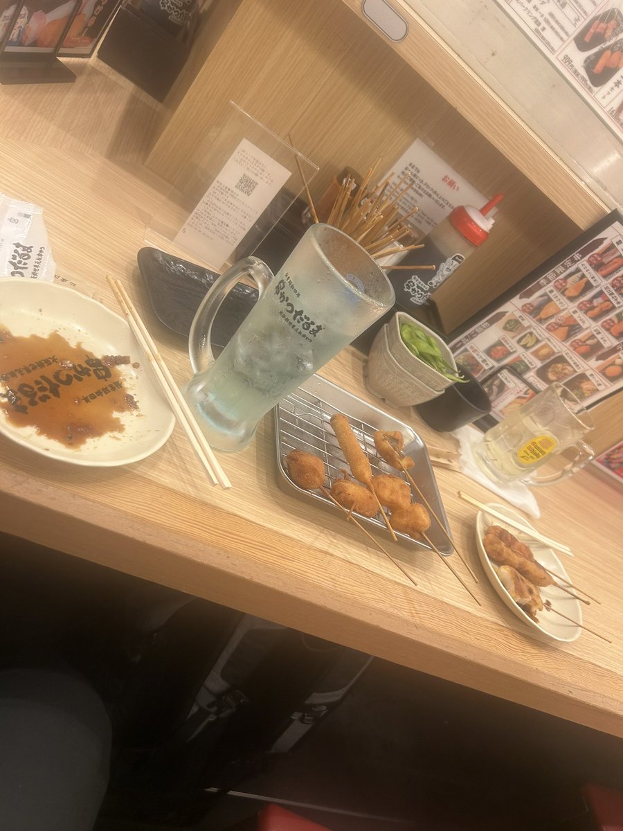 BUDDY3248's tweet photo. パチンコ買ったから会社の先輩と飲み https://t.co/vFRaGBjXES