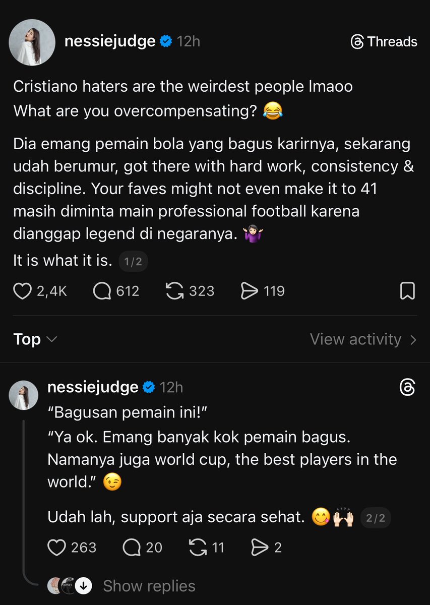 iler_ences's tweet photo. Tipikal kebanyakan fans Ronaldo.

Narasi-narasi sok bijak yang keluar kalo idolanya lagi bapuk 🥱

Mereka ini hidup ditahun2 sebelumnya gasih? tau kelakuan idolanya gimana gasih?
Tau juga kelakuan keluarga idolanya ke pemain lain ga??
Tutup mata atau memang gatau?🤫

Gausah terlalu minta rispak rispek lah, kalau fans mah wajar adu banter.
Yang ga wajar pemain yang bilang Piala Dunia bukan mimpinya tapi pas kalah nangis di lorong🤣🤣
