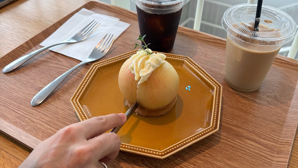 mmmmnnnn__'s tweet photo. 丸ごと桃のタルト🍑🍑🍑✩︎⡱
可愛くて美味しいのだいすき₍ ᐢ.  ̫ .ᐢ ₎♡ https://t.co/Vbwi5Yke5K