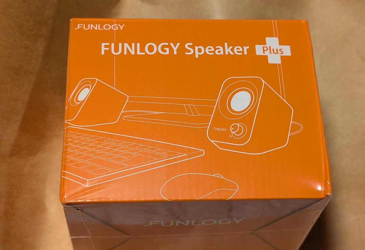 576XL's tweet photo. My new gear……　FUNLOGY Speaker Plus

楽天FUNLOGY店のリピータークーポンあったから楽天で買おうと思ってだが、何故か楽天で売ってないのでAmazonセールで購入

音質的にはもう少し、お金出して大きいスピーカーを買った方がとは思うが、サイズと取回しの良さを考えるとなかなか良いと思う。 https://t.co/oSU19fIkTu