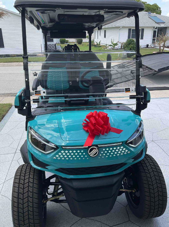 PGC_GolfCarts's tweet photo. LOVING 😍 THE COLOR AND HOPE YOU DO TOO!!!
#Auburndale #Performancegolfcarts #MadJax #Xseries #Iconev #Starev #Denagoev #golfcarts #golfcartsforsale #Clubcar #EZGO #Yamaha #customgolfcarts
https://t.co/IAUJXxRYMC https://t.co/nSpA2hlafK