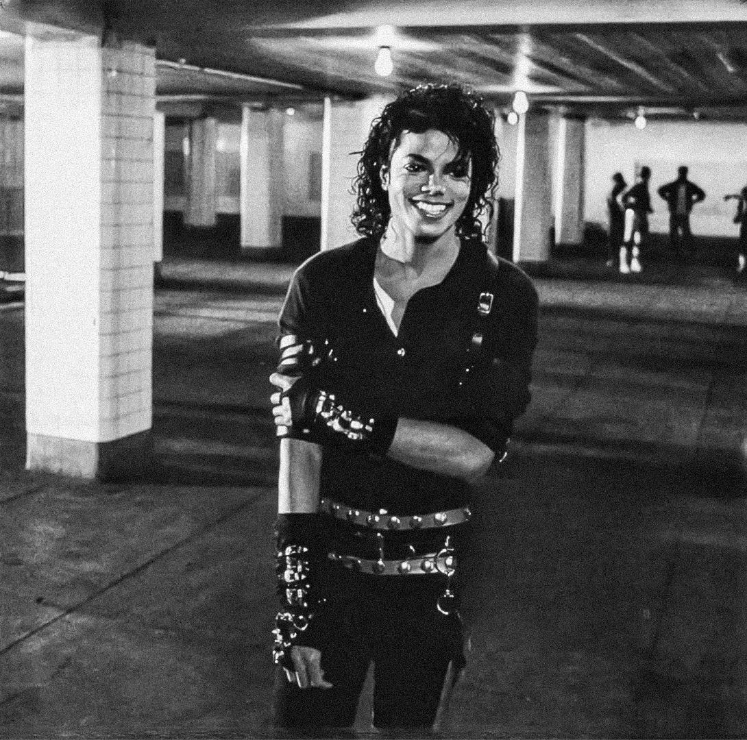 captaineomjjx's tweet photo. Bad, 1987 https://t.co/II3eGHB0e7