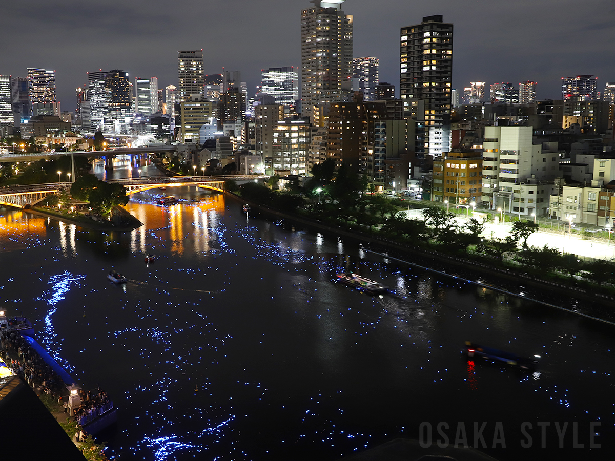 osakastyleNews's tweet photo. 大阪・七夕の風物詩「令和OSAKA天の川伝説」　大川に「天の川」を再現
https://t.co/MAcFc0YO9T

#令和OSAKA天の川伝説 #七夕 #令和OSAKA天の川伝説2026 https://t.co/XMepnwXjbR