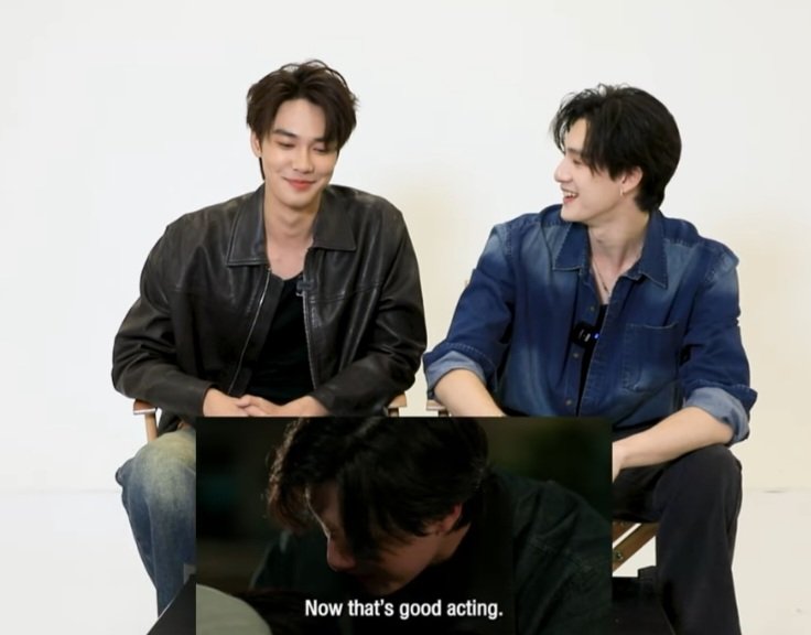 askwillest's tweet photo. LUCU BANGET FAKKKKK, DEW LANGSUNG NYENGIR BEGITU DIPUJI SAMA TEE (dew, lu harusnya bilang makasih kalau dipuji bukan malah jatuh cinta)

#MrKillSeriesEP1 https://t.co/p2eBVFY8lD