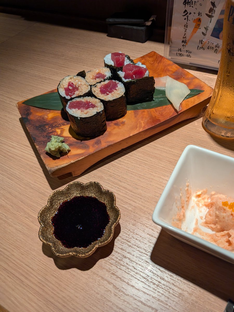 Moseusi_Setuna's tweet photo. 出先で何食うか迷ったら和食が1番だよな( * ॑꒳ ॑*) https://t.co/N4VGu5PKGT