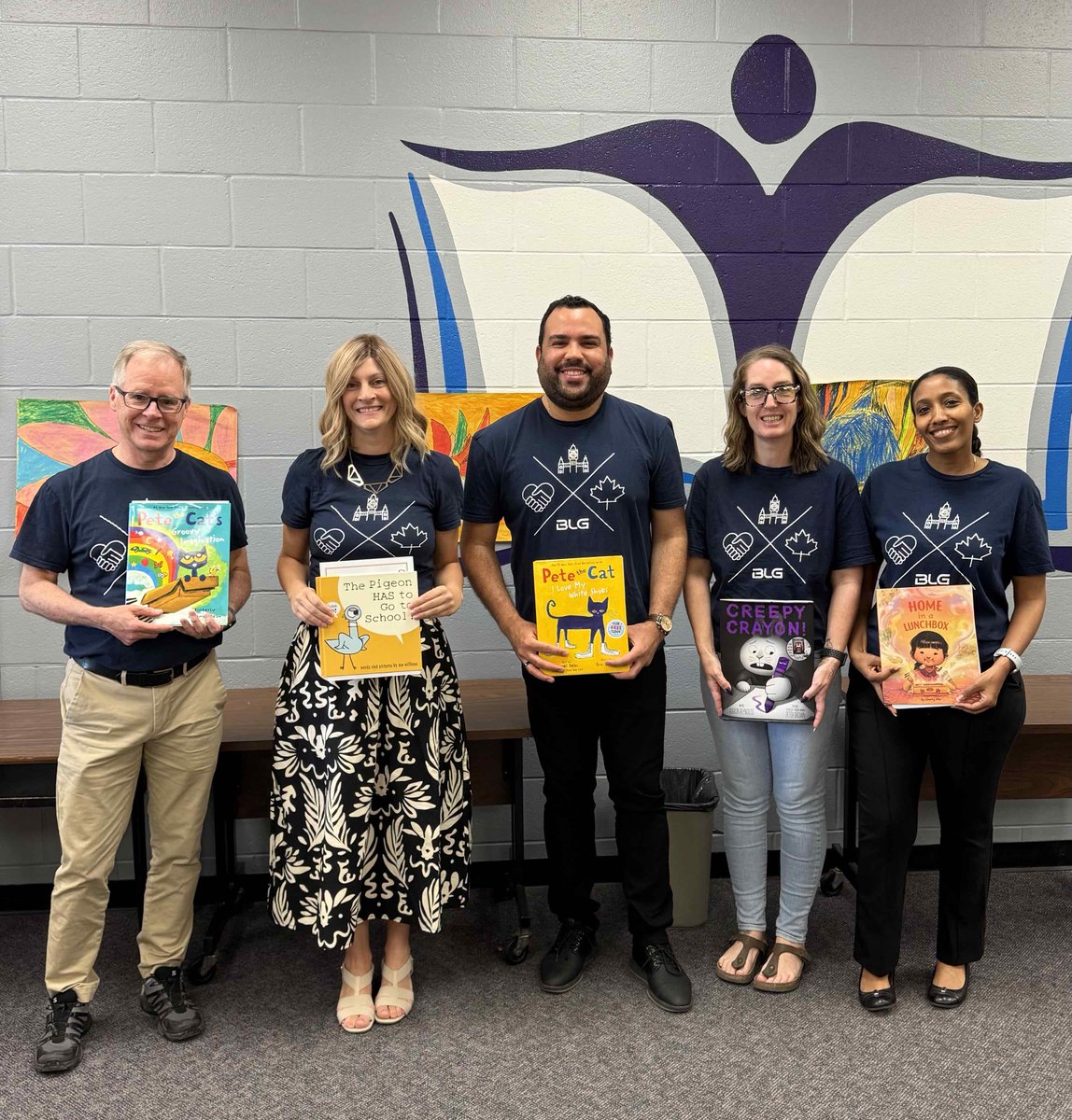 ONFE_ROPE's tweet photo. For more than 20 years, BLG Law volunteers have supported students learning to read at Ottawa's @qepsottawa and at the end of the year, with the help of their teachers, each student receives a book chosen just for them. Thank you, BLG! @ocdsb https://t.co/Ztix4PzwB1