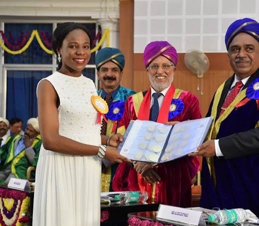 IfeomaIgbotic's tweet photo. An Igbo lady, Stella Chinelo Emelife, broke the 100-year-old record at the University of Mysore, India, after earning 20 gold medals and five cash prize awards.

Stella obtained her master’s degree in Chemistry from the University of Mysore with a 92.6% distinction.

She made history at the university’s 2019 convocation by winning 20 gold medals and five cash prize awards. She became the first international student to achieve this feat and emerged as the overall best graduating student.