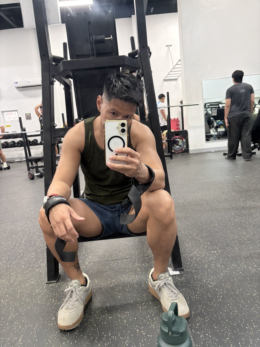 cpt_hold's tweet photo. Pullday grind https://t.co/OUCPzErtWP