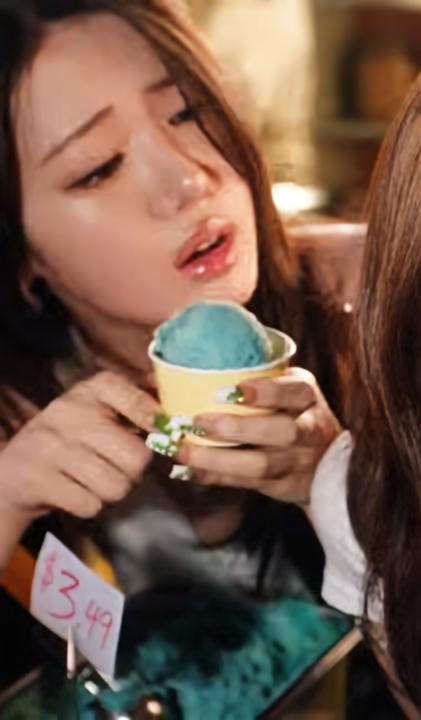voltage_k100's tweet photo. #RORA I`LL GIVE YOU ALL THE ICE CREAM OF THE WORLD!
IF WORLD_TOUR_CHOOM COMES TO BRAZIL!
OMG!
*(PICS FROM (I LIKE IT))
#춤 #Ahyeon #Asa #Chiquita #Canny #Pharita #Rora #Ruka #YG #MONSTIEZ! #WORLD_CHOOM_TOUR 2026-27 #CHOOM #BAEMON https://t.co/DtNwkIEeP3
