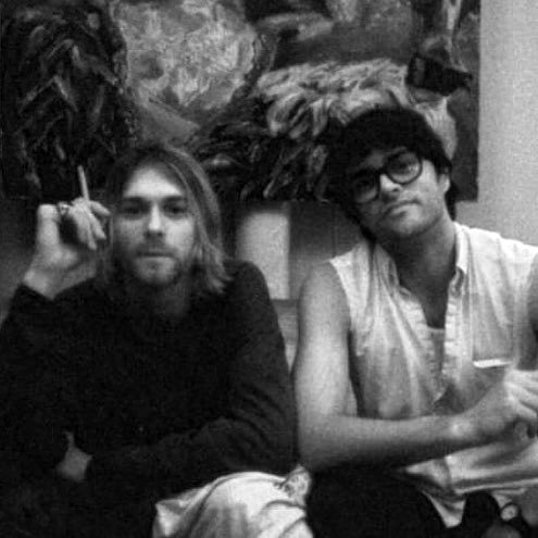 hourly kurt cobain tweet media