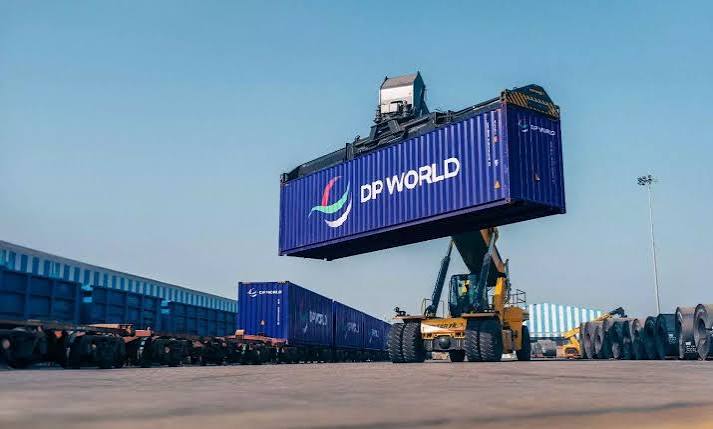 ScmSpectrum's tweet photo. DP World has expanded its coastal shipping network, enhancing domestic cargo movement, multimodal logistics and connectivity across 14 Indian ports.
Read More: https://t.co/9riqTRP0JC
#DPWorld #DPWorldIndus #CoastalShipping #IndiaLogistics #SupplyChain #MaritimeLogistics https://t.co/mV1xYyWlNq