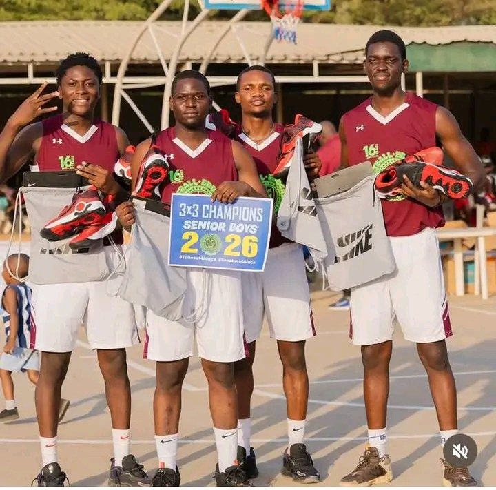 OffsideSpo13737's tweet photo. 🇳🇬Young talents Daniel Otaluwa and Isiah John are proudly flying Nigeria's flag at the African U-18 Basketball Championship in Burkina Faso, showcasing their talent on one of the continent's biggest youth stages.

From future 4 Africa academy to the continent 🔥✨ https://t.co/2HACwAj2ch