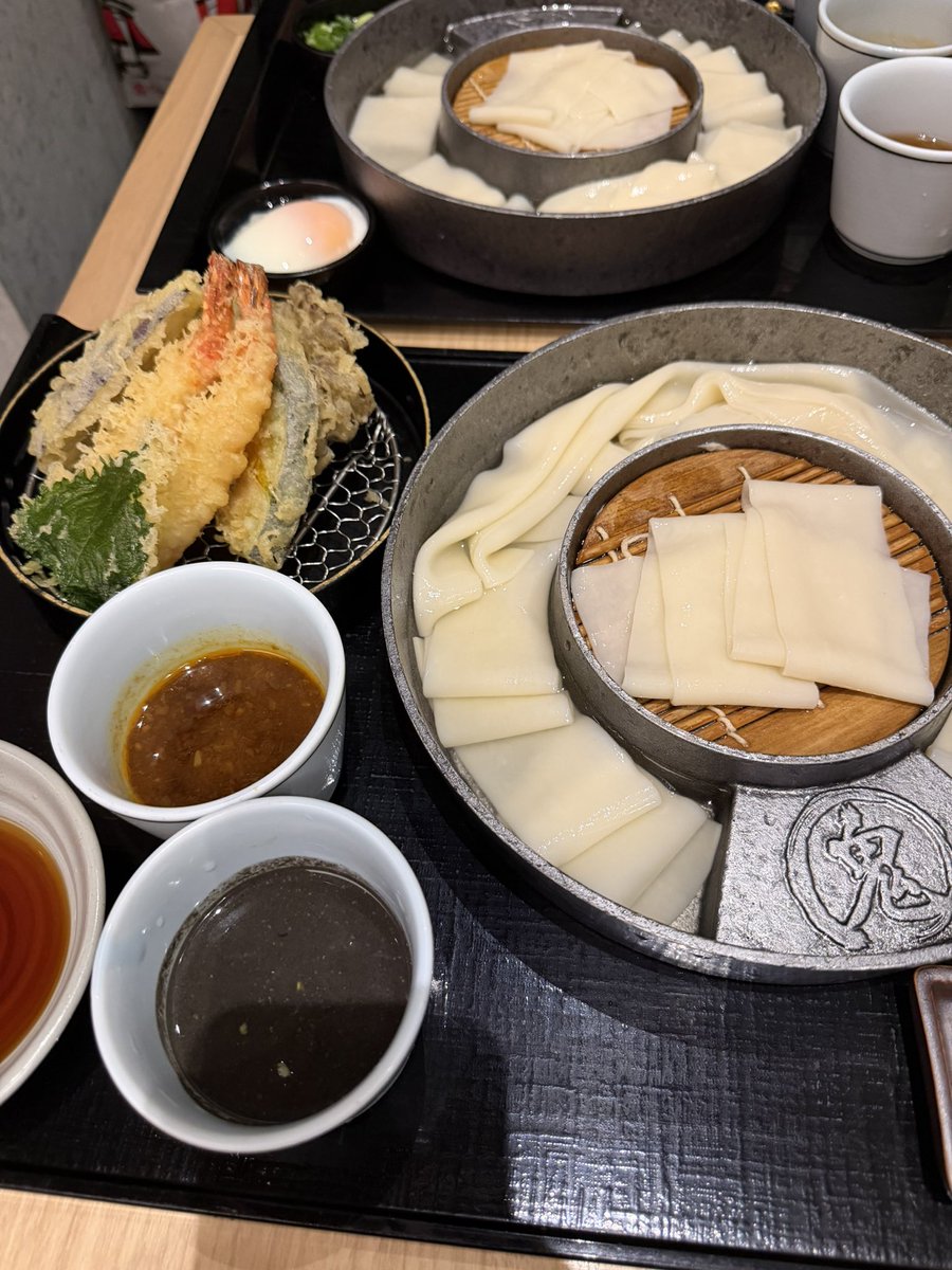ygss_prc's tweet photo. #花山うどん日本橋店
おいしい😋 https://t.co/maIRTI4xIf