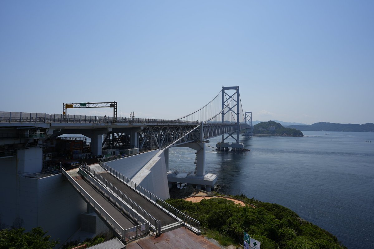flatouthp's tweet photo. 5月の淡路島以来まともなドライブ行ってないもんなぁ
リアシートを畳んでぼ～っと一人で色々考えたいなw
#写真好きな人と繋がりたい #ファインダー越しの私の世界 ＃カメラ好きな人と繋がりたい #ドライブ #淡路島
#ヴェゼル https://t.co/EzKlzltgbY