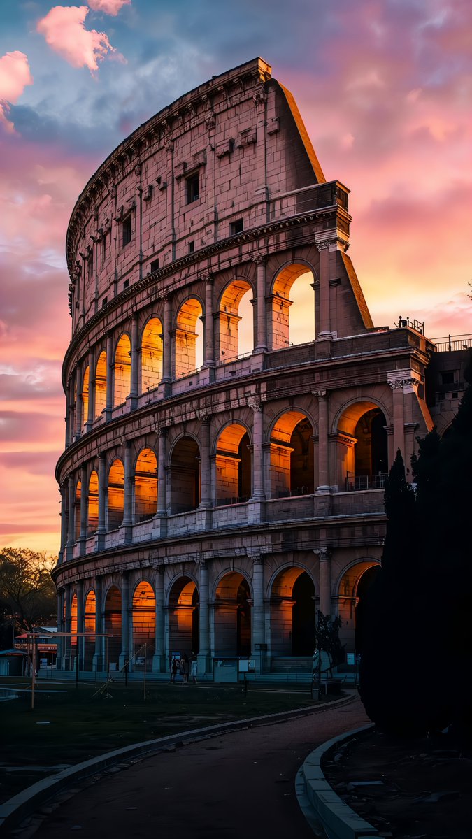 johncraig428's tweet photo. Rome Coliseum https://t.co/PjWSN4o63R
