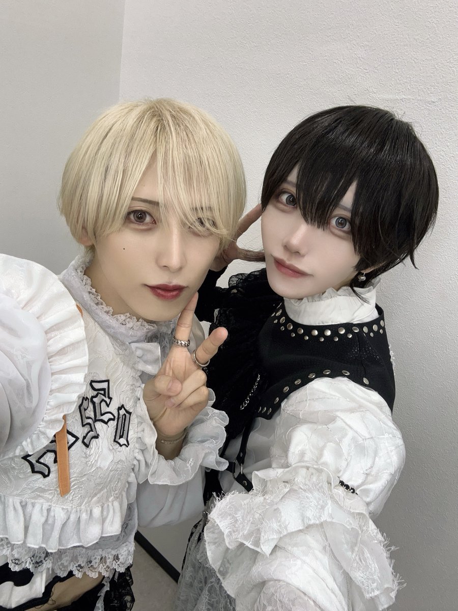 dbll_yuni's tweet photo. ki:kiのしきくんと！🧡 https://t.co/StTAP5nXSH