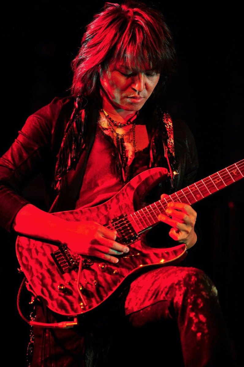 De_sus_Rock's tweet photo. " Hybrid Gear "

＜最新グッズ情報＞
https://t.co/e49Aaq1WI3

＜ライブ・チケット先行受付開始＞
https://t.co/Vz4OczyRKM

＜Message from DAITA＞
https://t.co/itDO4MsE4q

#artist #guitarist #guitar #binecks #breaking #arrows #siamshade #life #love #music #live #news #message #japan https://t.co/AtI00kFh7j